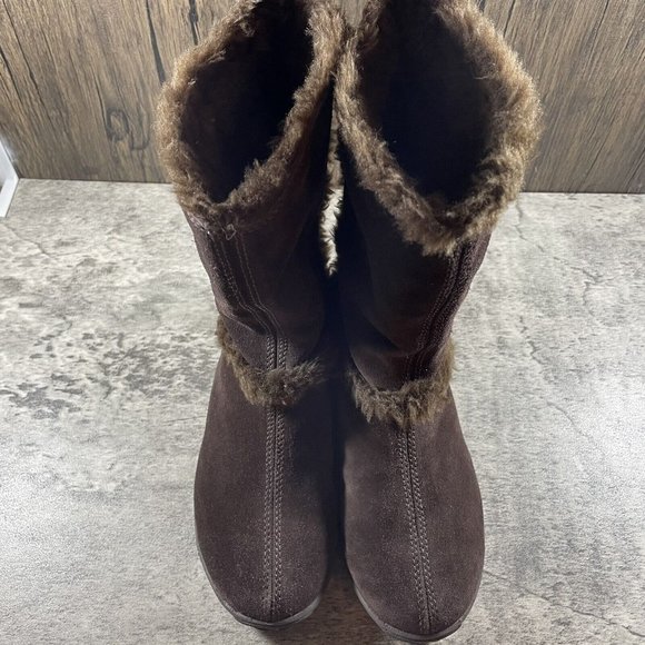 Timberland Women's Size 5 M Brown Suede Faux Fur Lined Slip On Cozy Boots - Picture 7 of 9